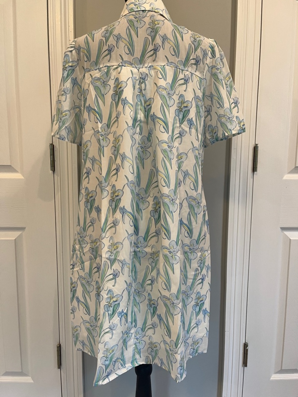Women's Floral ButtonFront Shirt Dress - OffWhite with Blue & Green Floral Print - Picture 4 of 6